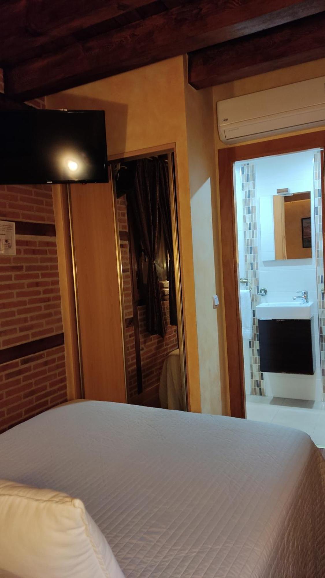 Hostal Segovia Adults Only Pokój zdjęcie