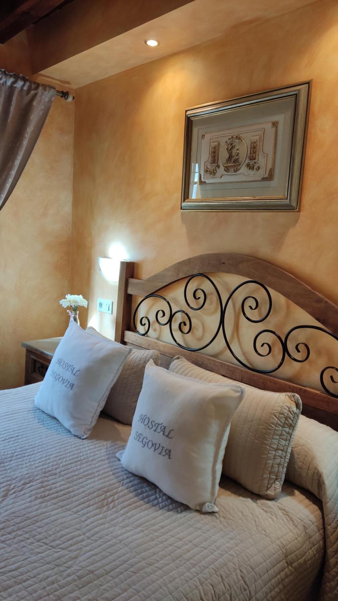 Hostal Segovia Adults Only Pokój zdjęcie