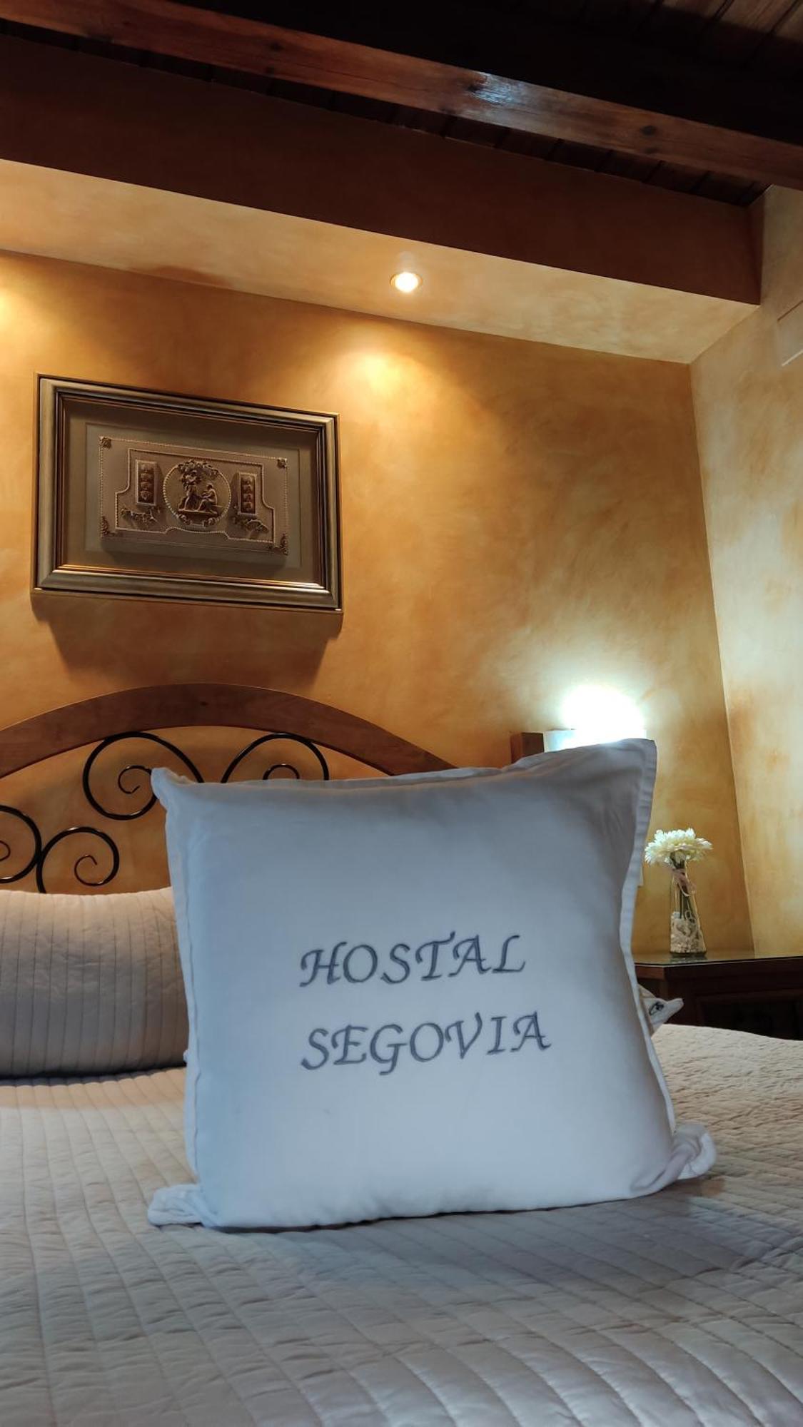 Hostal Segovia Adults Only Pokój zdjęcie