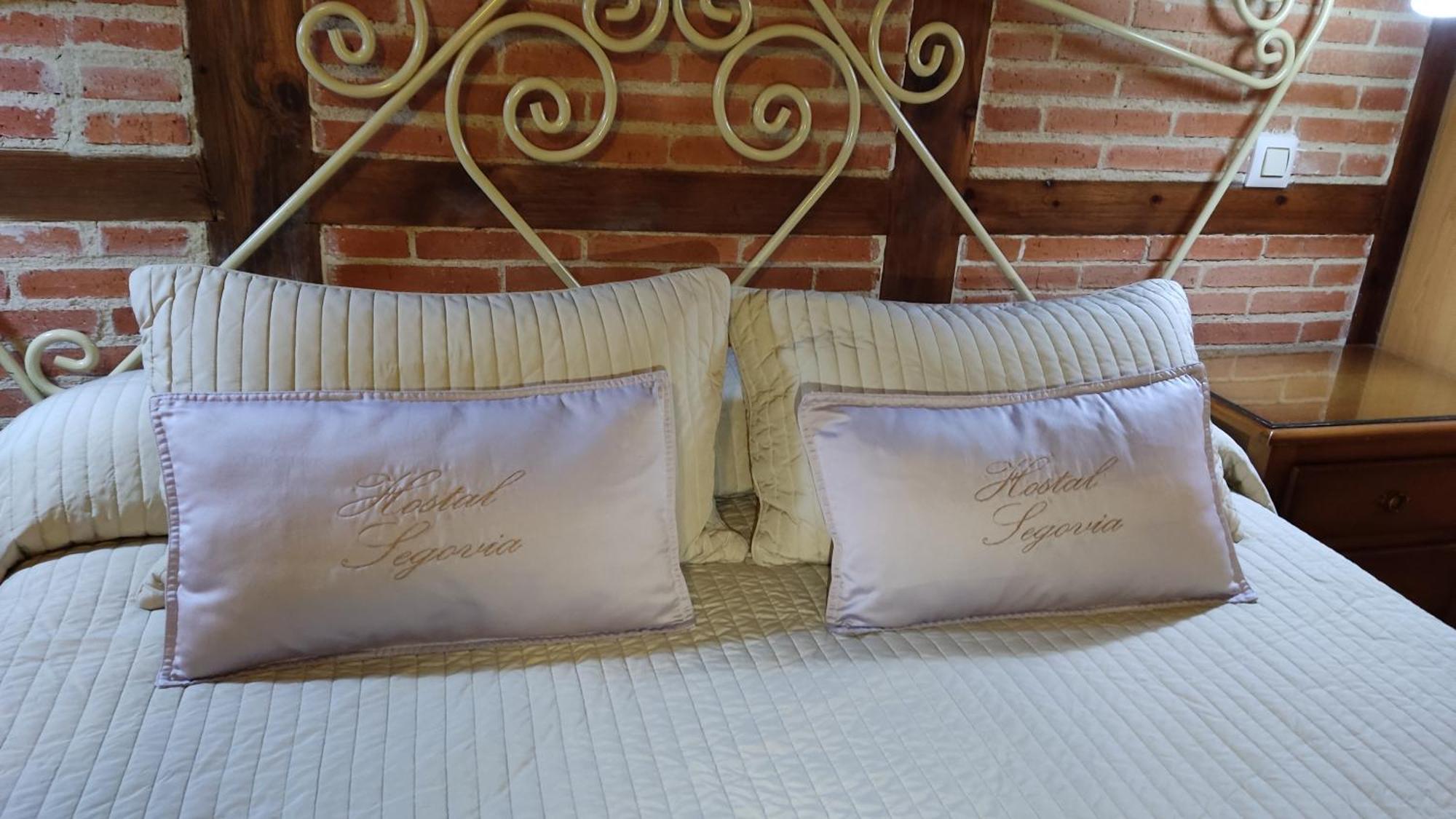 Hostal Segovia Adults Only Pokój zdjęcie